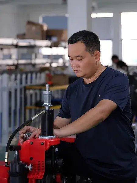 Meet Our Chief Engineer, Mr. Arron