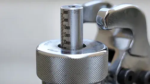 Groove Depth Adjustment